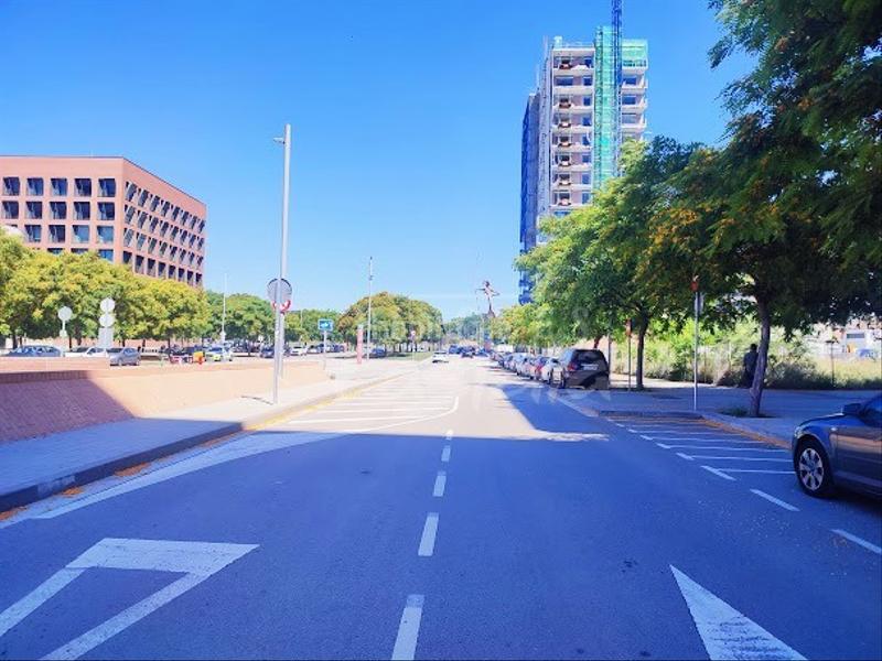 Foto 86e5a85e-2362-430d-b3c4-21758ce89340. Lloguer local comercial a El Rengle Mataró