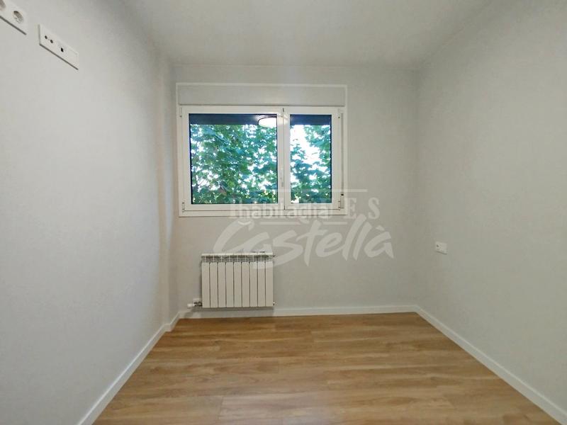 Foto 2200e05a-ba71-43cb-b624-048eb4e5d22f. Alquiler piso te imaginas vivir en un piso de obra nueva, exclusivo en el corazón de habana, a solo 5 minutos de la playa? esta vivienda de 97 m en Mataró