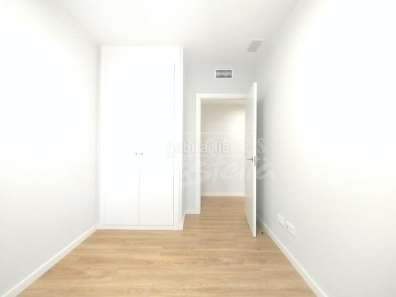 Foto 76dfb69a-e576-4f71-914f-99d80f7cc0b4. Alquiler piso te imaginas vivir en un piso de obra nueva, exclusivo en el corazón de habana, a solo 5 minutos de la playa? esta vivienda de 97 m en Mataró