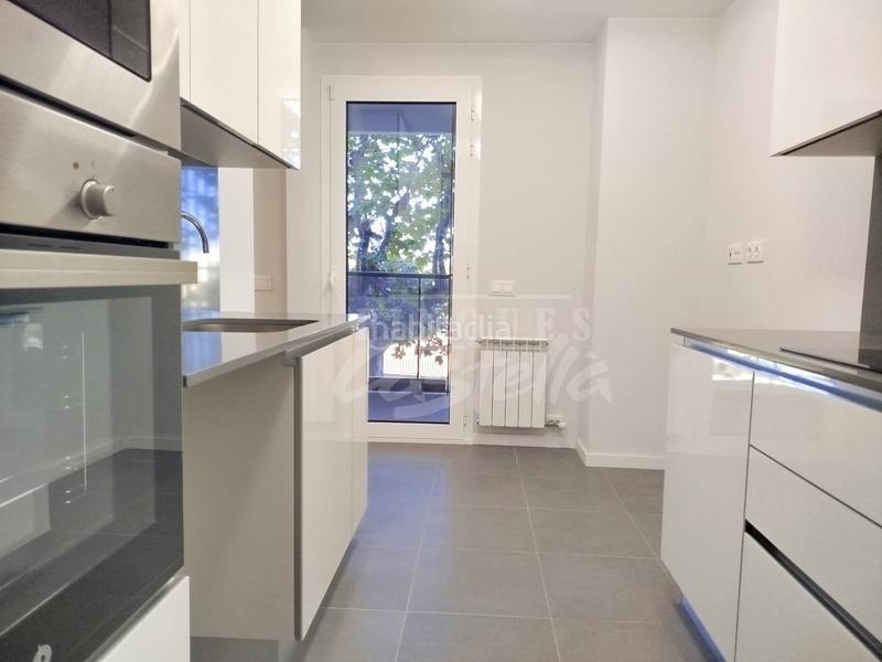 Foto adad5a95-ee48-4b9f-86b0-b99d7bdbb014. Alquiler piso te imaginas vivir en un piso de obra nueva, exclusivo en el corazón de habana, a solo 5 minutos de la playa? esta vivienda de 97 m en Mataró