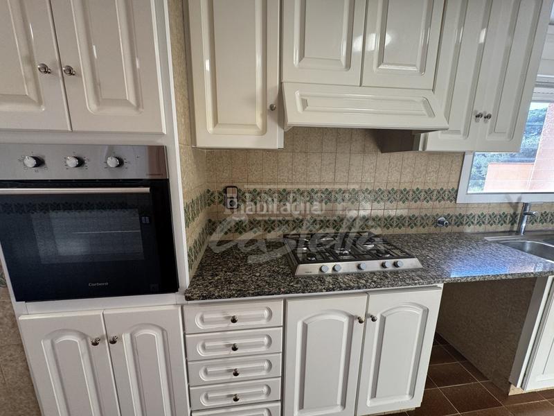 Foto 12bcdec6-b600-4ac2-b34d-243ff2ac0588. Haus mit heizung parking in Sant Vicenç Centre Sant Vicenç de Montalt