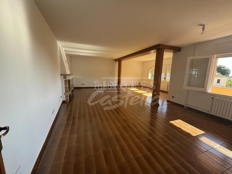 Foto 212f752e-fbcd-44ab-bccf-7c8a7580398e. Haus mit heizung parking in Sant Vicenç Centre Sant Vicenç de Montalt