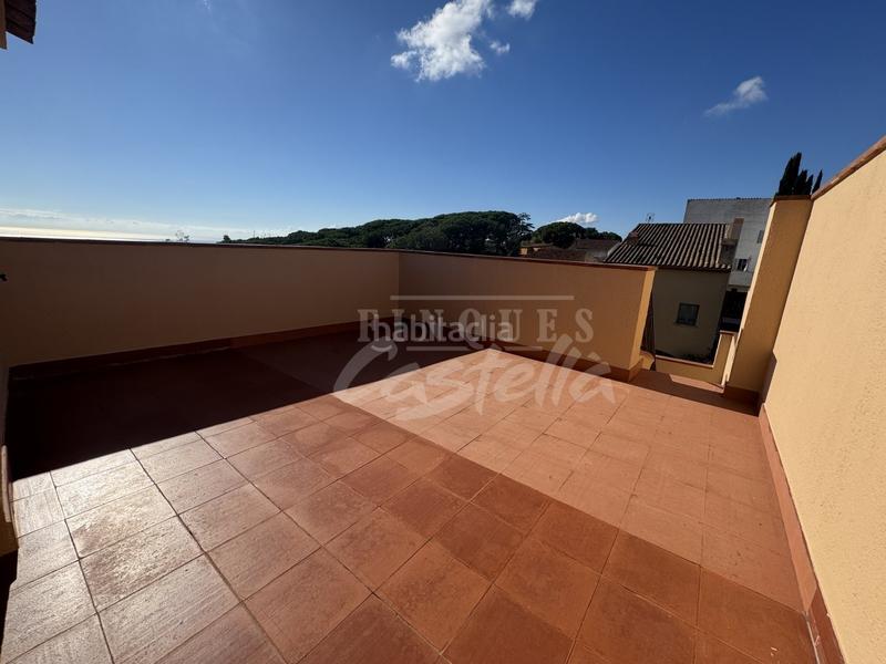 Foto 8281b76d-13d8-4cfc-b371-0b60a4329b1d. Haus mit heizung parking in Sant Vicenç Centre Sant Vicenç de Montalt