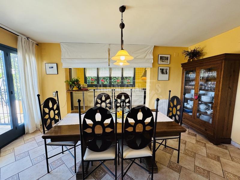 Foto 4e1542a1-551d-4890-b0ce-8369a68e4825. Casa amb calefacció aparcament piscina a Vilassar de Dalt