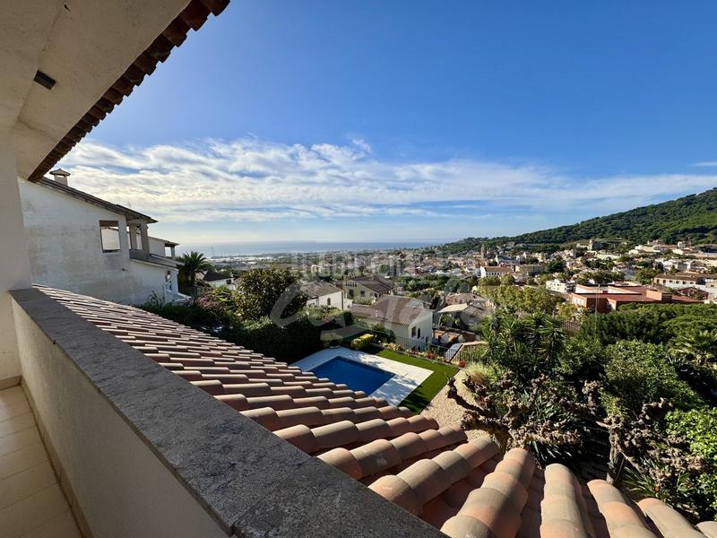 Foto 5bc14ed3-8493-407e-89dc-cf4756ac5143. Casa amb calefacció aparcament piscina a Vilassar de Dalt