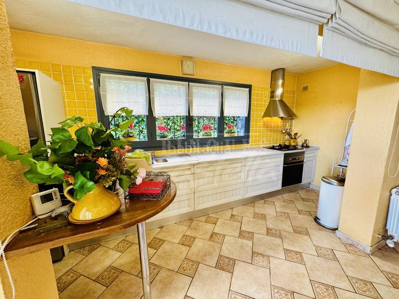 Foto 6fefdfb4-0285-48e1-a69c-b37b8b8bdd5a. Casa amb calefacció aparcament piscina a Vilassar de Dalt