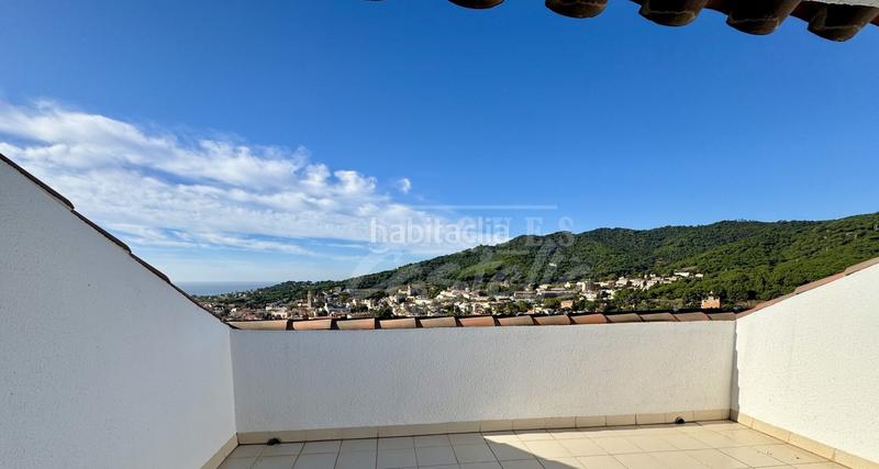 Foto e8d026a5-9568-4f16-89f8-5458e144459a. Casa amb calefacció aparcament piscina a Vilassar de Dalt