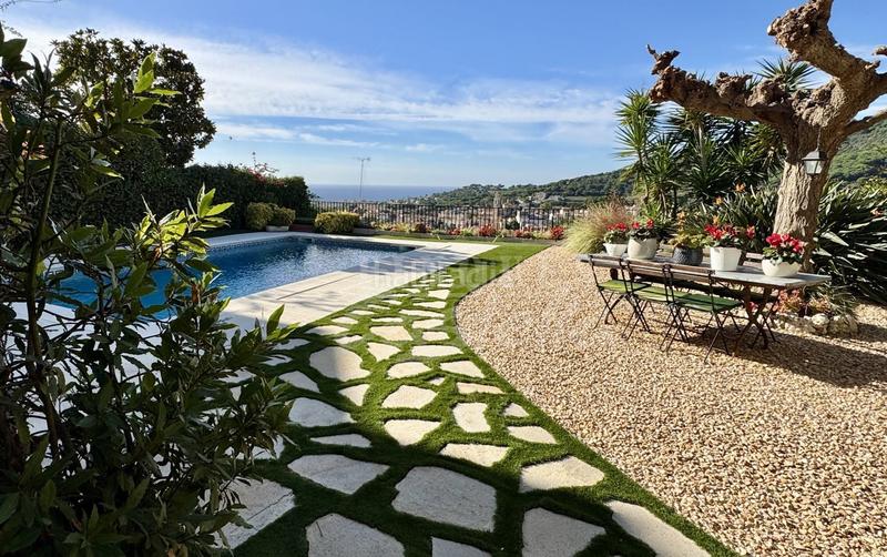 Foto eef7bd86-0c67-4038-b113-660bd899a2e1. Casa amb calefacció aparcament piscina a Vilassar de Dalt