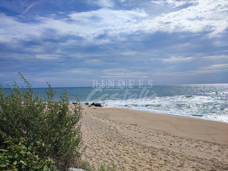 Foto 83f2e58a-0c29-44de-a601-17b16411c843. Rent flat with heating parking pool in Victoria-Les Vil·les-Canyadell Arenys de Mar