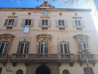 Haus in Centre. Atención a quienes buscan una oportunidad única en una ubicación