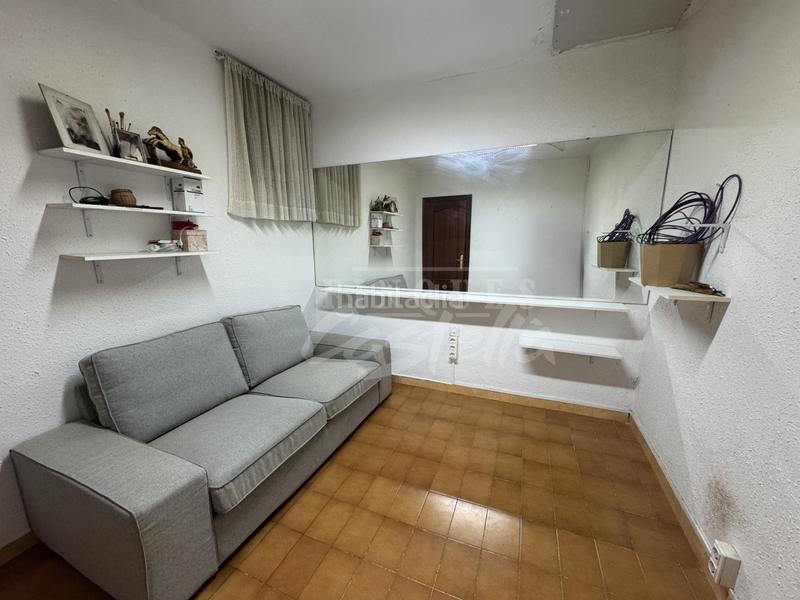 Foto f8247fa6-9acc-4635-b89d-8e613409a437. Casa amb aparcament a Havana Mataró