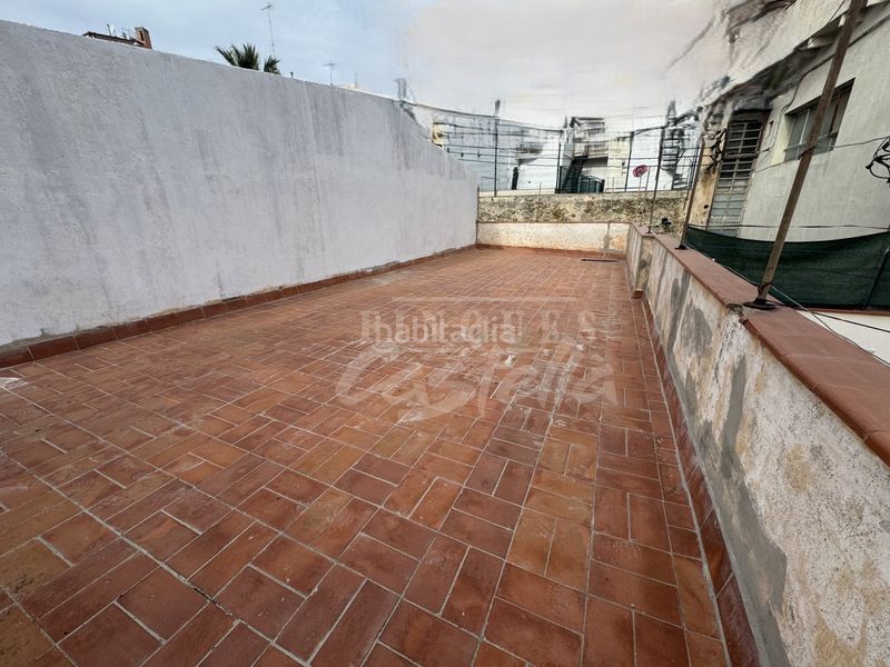 Foto ce0ad569-4ab7-477d-85af-3fc331a1ca6b. Pis amb calefacció a Centre Mataró