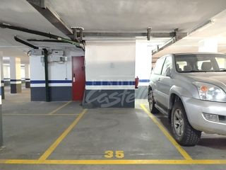 Affitto Posto auto in Centre. Parking en la zona centro de mataró, situada en la calle isern.