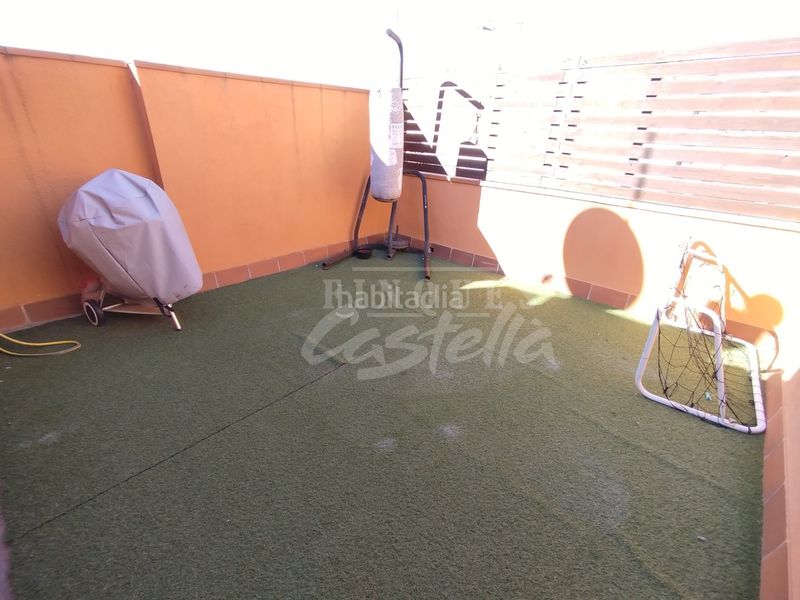 Foto ae3d9950-05cb-4c58-8e27-0c285e3fc0e7. Pis amb calefacció a Centre Mataró