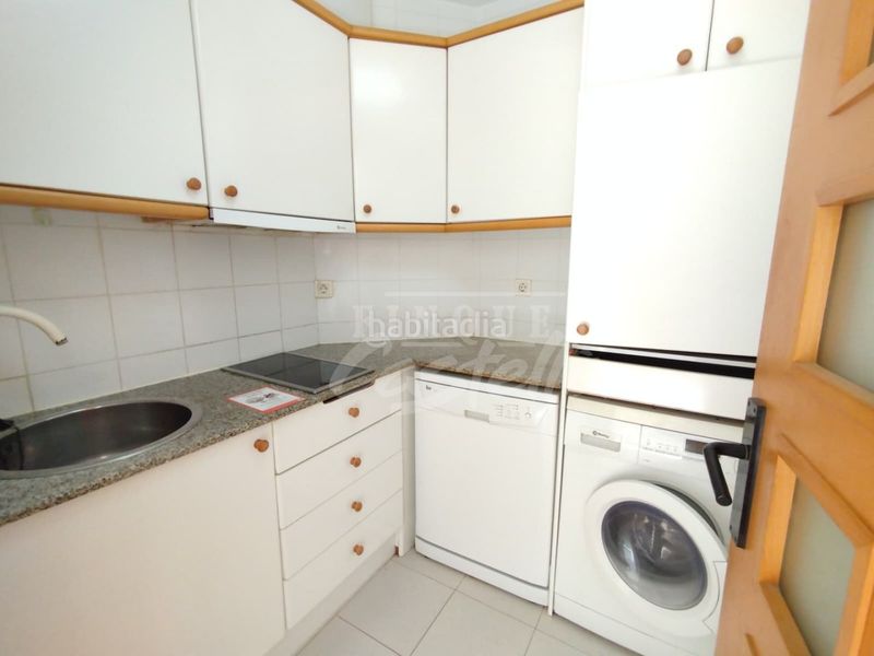 Foto 5575d064-27bf-4207-b021-f0cc9e1b08e4. Pis amb calefacció a Centre Mataró