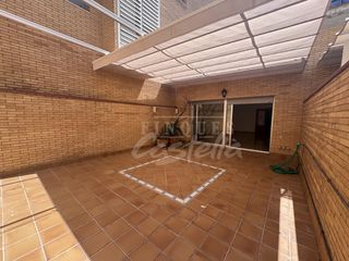 Casa a Via Europa - Parc Central. Magnífica casa adosada en mataró  zona parc centralpresentamos e