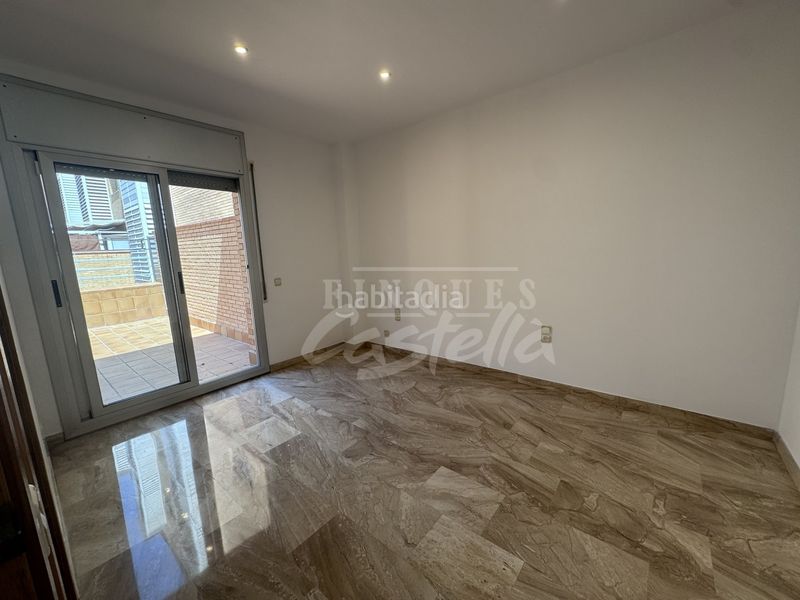 Foto 652d67e3-a94a-48c5-a8d1-5b138e8d848d. Casa a Via Europa - Parc Central Mataró