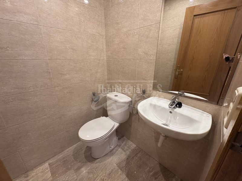 Foto 894d7b43-899f-4533-90f0-7e424cb21cbd. Casa a Via Europa - Parc Central Mataró