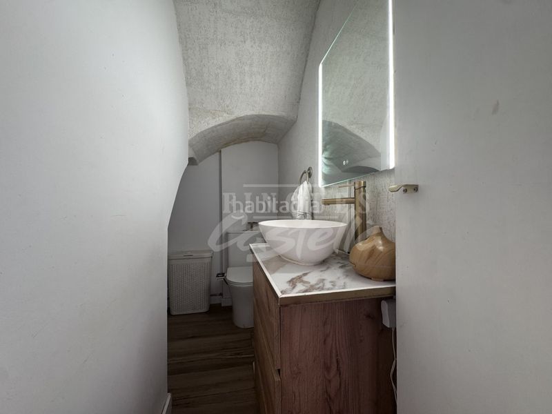 Foto d4f36b97-b99a-43c4-a336-4207792a85e7. Casa amb calefacció a Centre Mataró