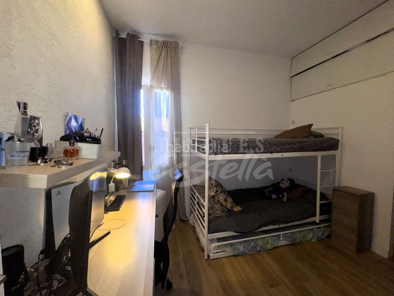 Foto e8e5beba-1a93-4f2d-bba6-10026bed80a6. Casa amb calefacció a Centre Mataró