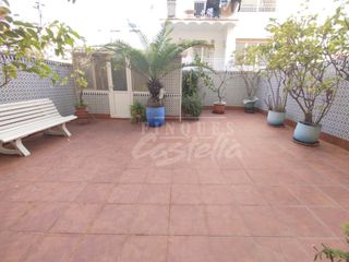 Appartamento in Eixample. Tu nuevo hogar en leixample con una terraza de 50 m!buscas una v