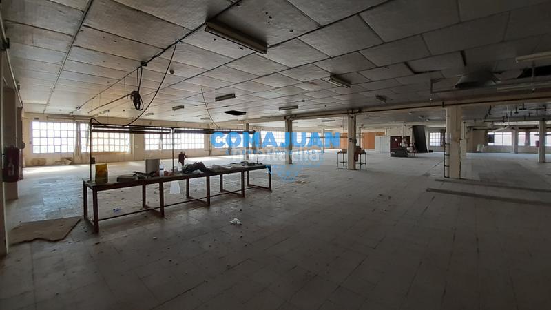 Foto 21e3f125-df36-4e49-8dc6-0fd39fd6e963. Miete fabrikhalle in Cerdanyola Nord Mataró