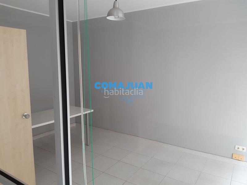 Foto 2fea9350-84f2-48dd-b910-54ae1cd1f82d. Lloguer oficina a Centre Mataró