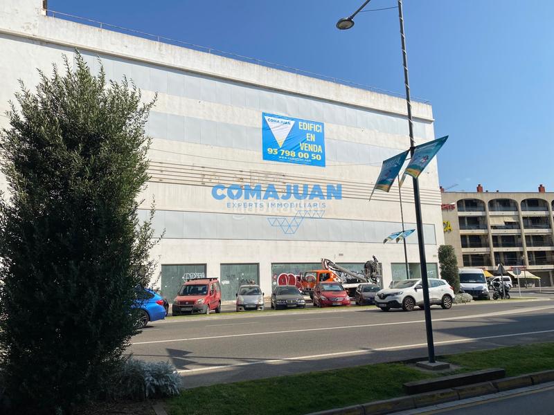 Foto e9b82891-878f-4089-ae2b-4e19870e650e. Edificio en Calella