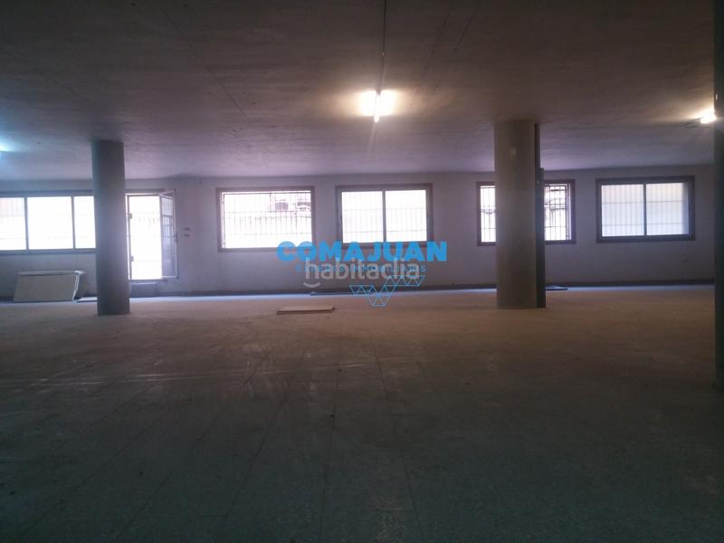 Foto 241a3975-cfb1-42e6-9b08-7cbf03e43ddf. Locale commerciale in Cerdanyola Nord Mataró