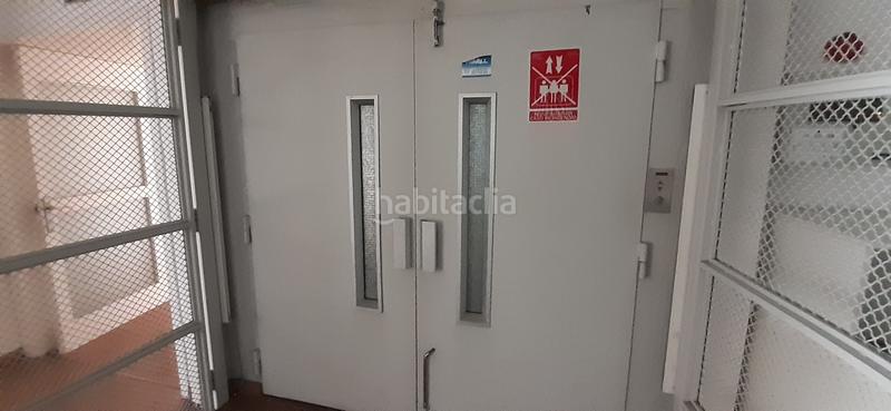 Foto 293055e5-161c-4ec7-a14a-739be5633074. Location bureau dans Pla d'en Boet Mataró