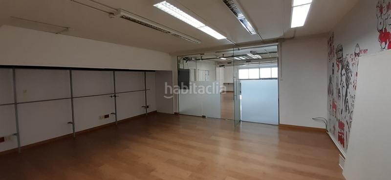 Foto 44791383-7f2f-40eb-9f4b-f2bfc5b1d7e6. Rent office space in Pla d'en Boet Mataró