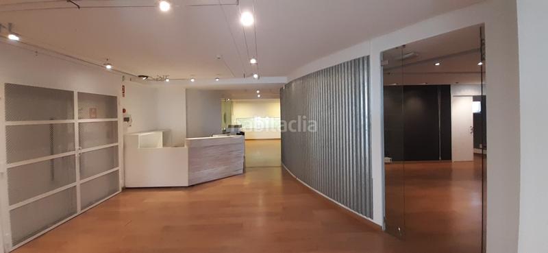 Foto 7502b718-aa06-476b-8543-de2f45dd4db3. Rent office space in Pla d'en Boet Mataró