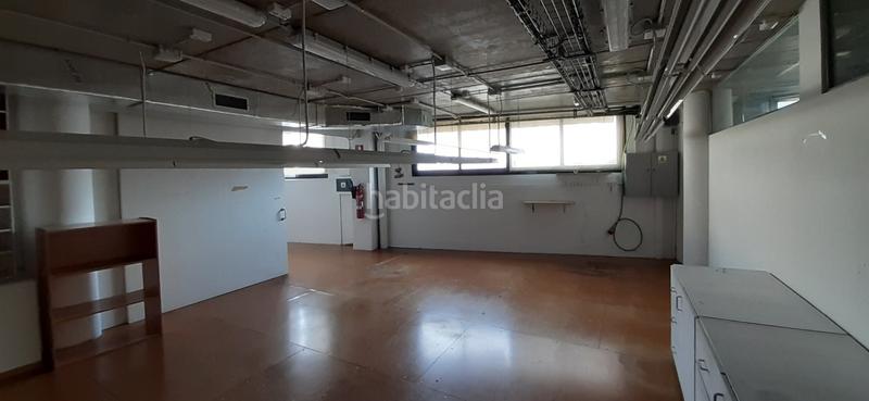 Foto c9af16a5-e285-4ba6-b411-e91bef9761ad. Rent office space in Pla d'en Boet Mataró