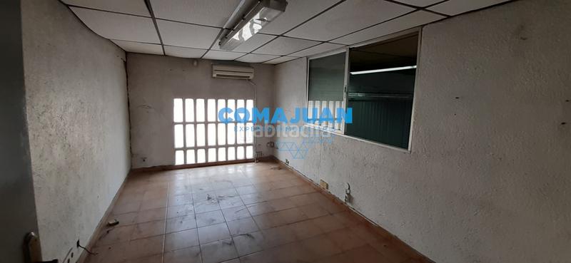 Foto e6a84dcc-68a0-4229-b582-ed38fbd2e5d1. Nau industrial a Cardedeu