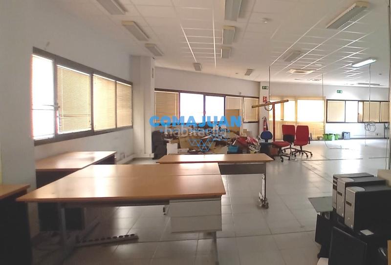Foto 05deea60-5d92-49b9-9cf9-3c5b00a593e2. Affitto capannone industriale in Pla d'en Boet Mataró