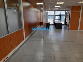 Lloguer Nau industrial a Pla d'en Boet