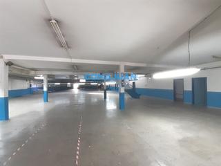 Nau industrial a Pla d'en Boet
