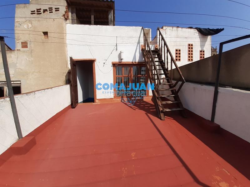 Foto a80f03ab-be60-4a80-adf9-93f57f3c1f9b. Casale con riscaldamento parcheggio in Centre Mataró