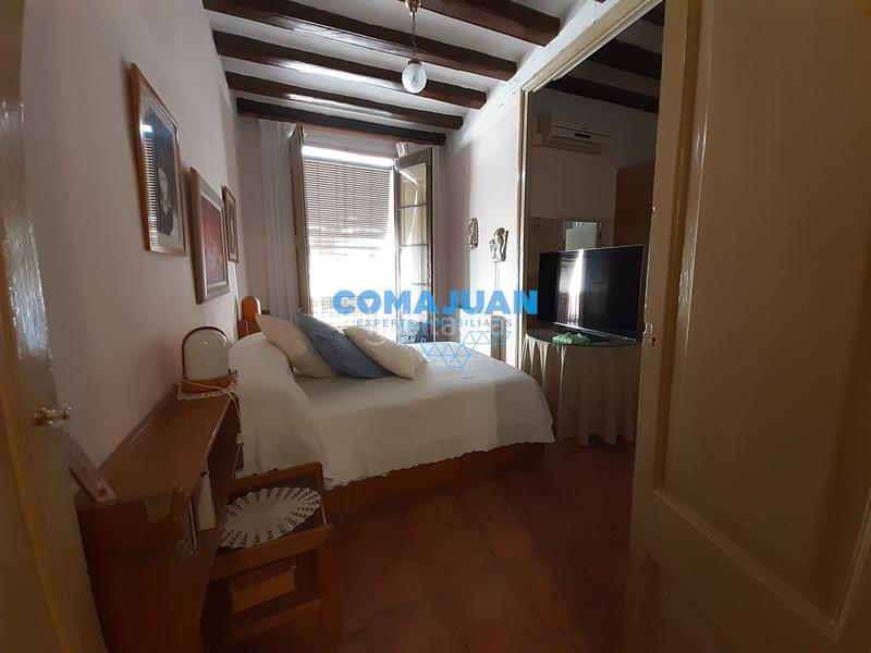 Foto 252d8a57-1d1b-408b-a0f6-6b63e16436bc. Country house with heating parking in Centre Mataró