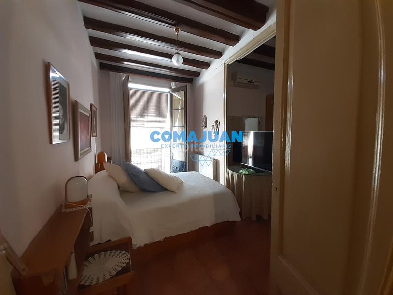 Foto 8ed5baa8-e756-4126-aa2a-4109245df15c. Country house with heating parking in Centre Mataró