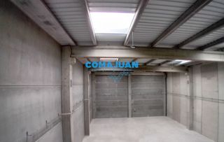 Rent Industrial building in Can Illa