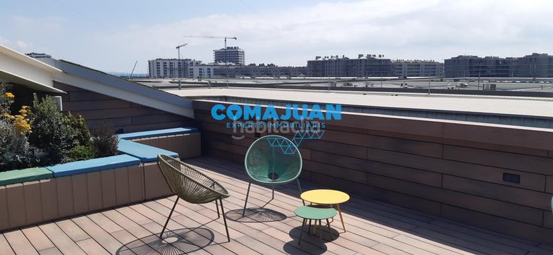 Foto b0c3be34-0be1-4da5-8b50-c7c520f6eacc. Location bureau avec parking dans Gorg Badalona