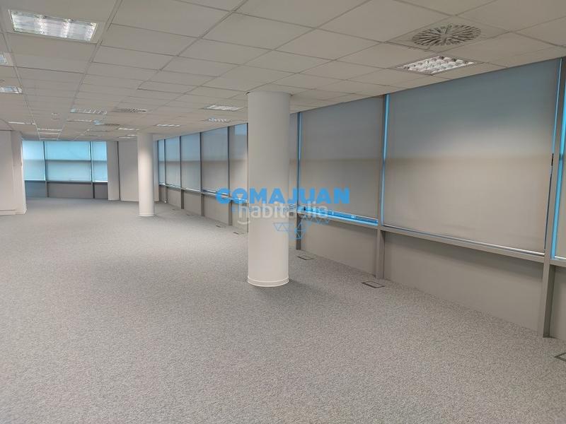 Foto 829580ee-069b-469b-94f4-8d4fd7c4a495. Rent office space with parking in Gorg Badalona