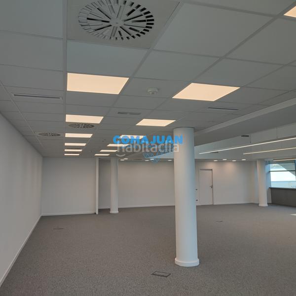 Foto 77e8c954-c4d6-4865-8563-6f91441b2d1a. Rent office space with parking in Gorg Badalona