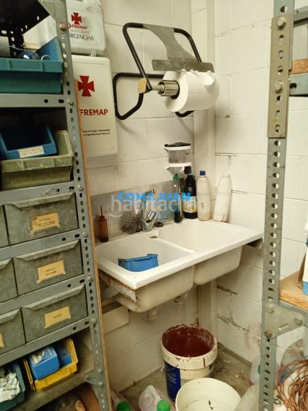 Foto b1f0dc00-001a-4282-bfbc-97dc2f32f9f9. Miete fabrikhalle in Palafolls