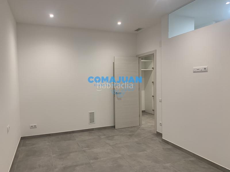 Foto 414f2f4e-00ec-446c-86fe-3c33ec43a075. Local comercial en Eixample Mataró