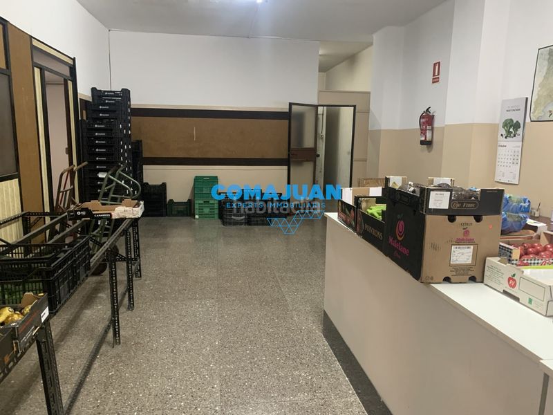 Foto dee3ed16-c7b6-45a9-b4e7-150843c9b656. Local comercial a Centre Mataró