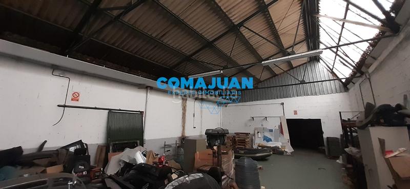 Foto 631a2836-f2a8-4d14-8d27-7acac47d4b25. Nau industrial a Cardedeu