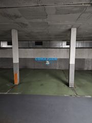 Parking coche en Eixample