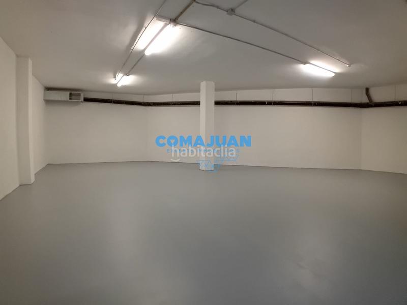 Foto 09d23a37-bde2-4f0a-be52-aad2f9bbe776. Alquiler local comercial en Eixample Mataró